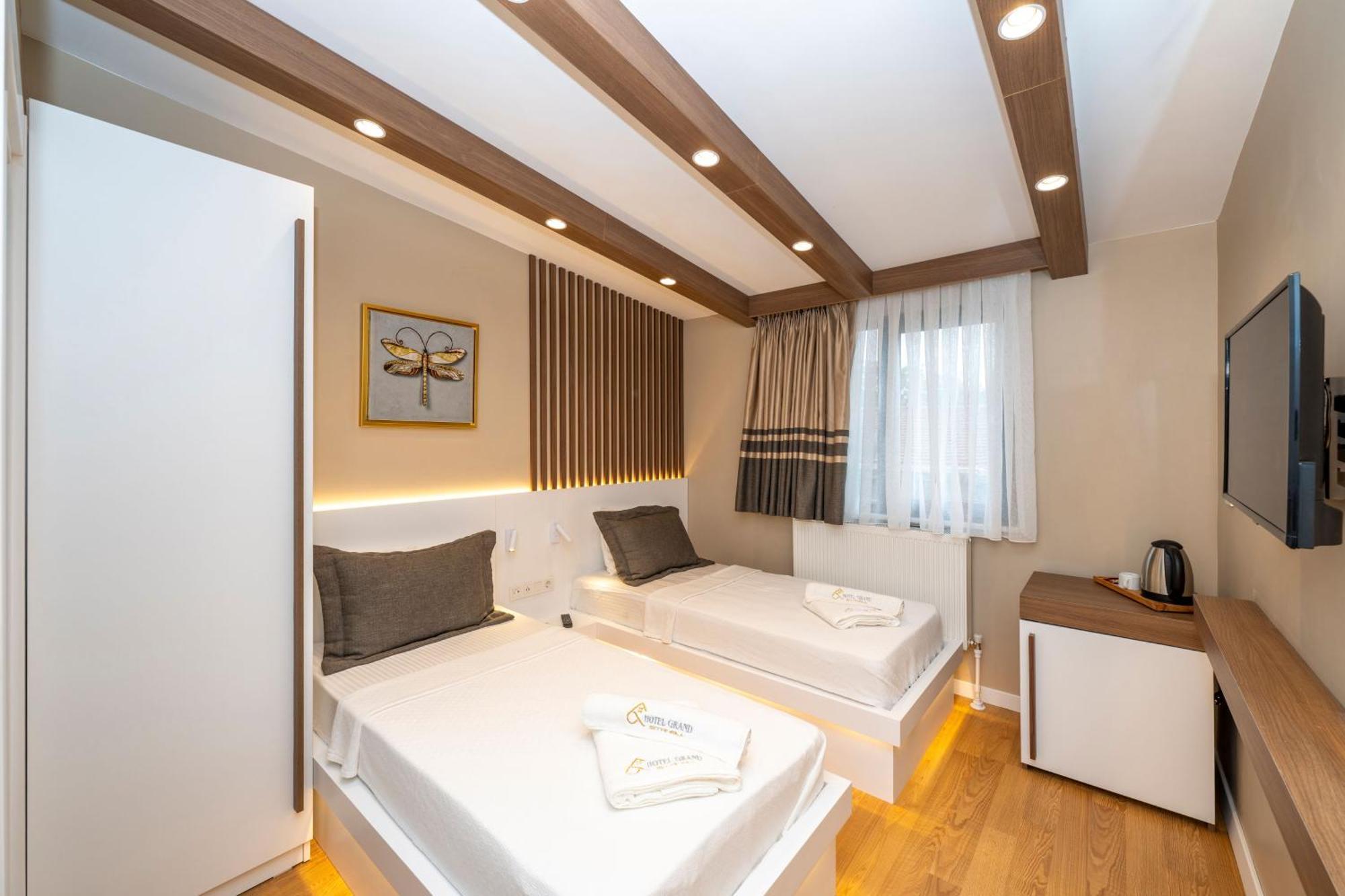 Hotel Grand Istanbulská provincie Exteriér fotografie