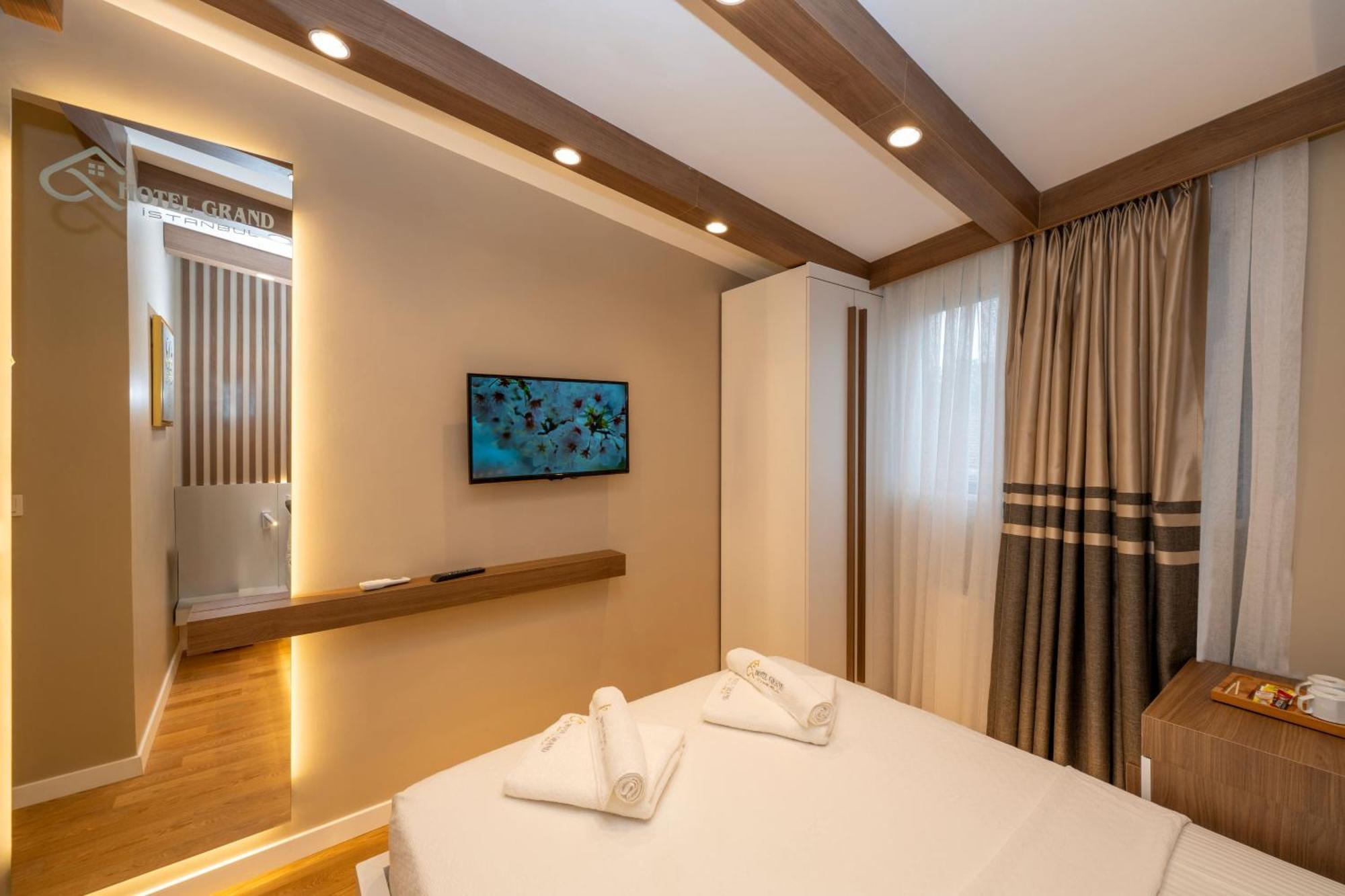 Hotel Grand Istanbulská provincie Exteriér fotografie