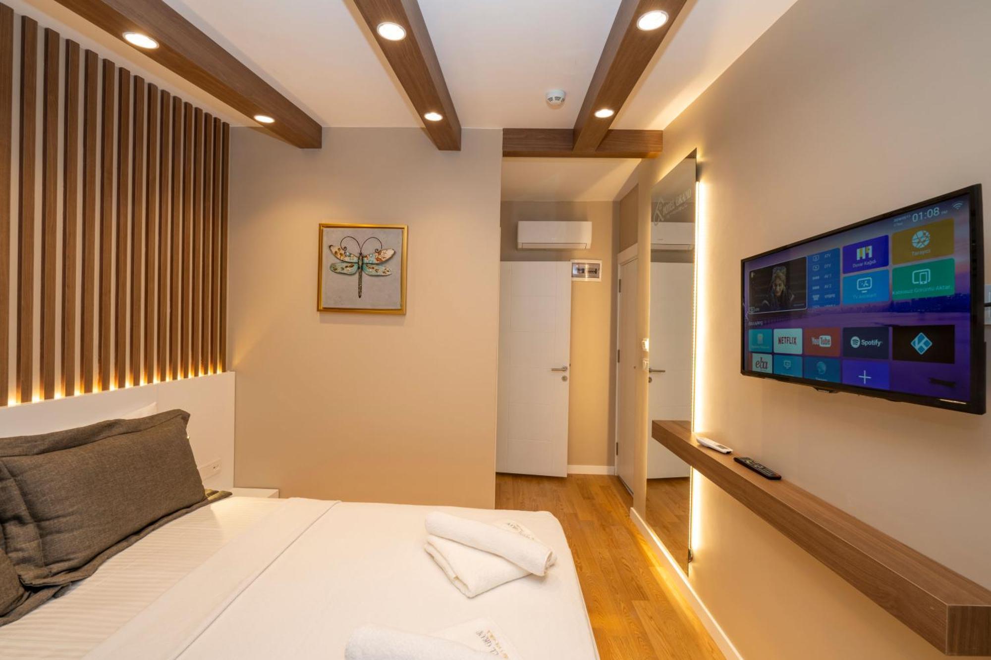 Hotel Grand Istanbulská provincie Exteriér fotografie